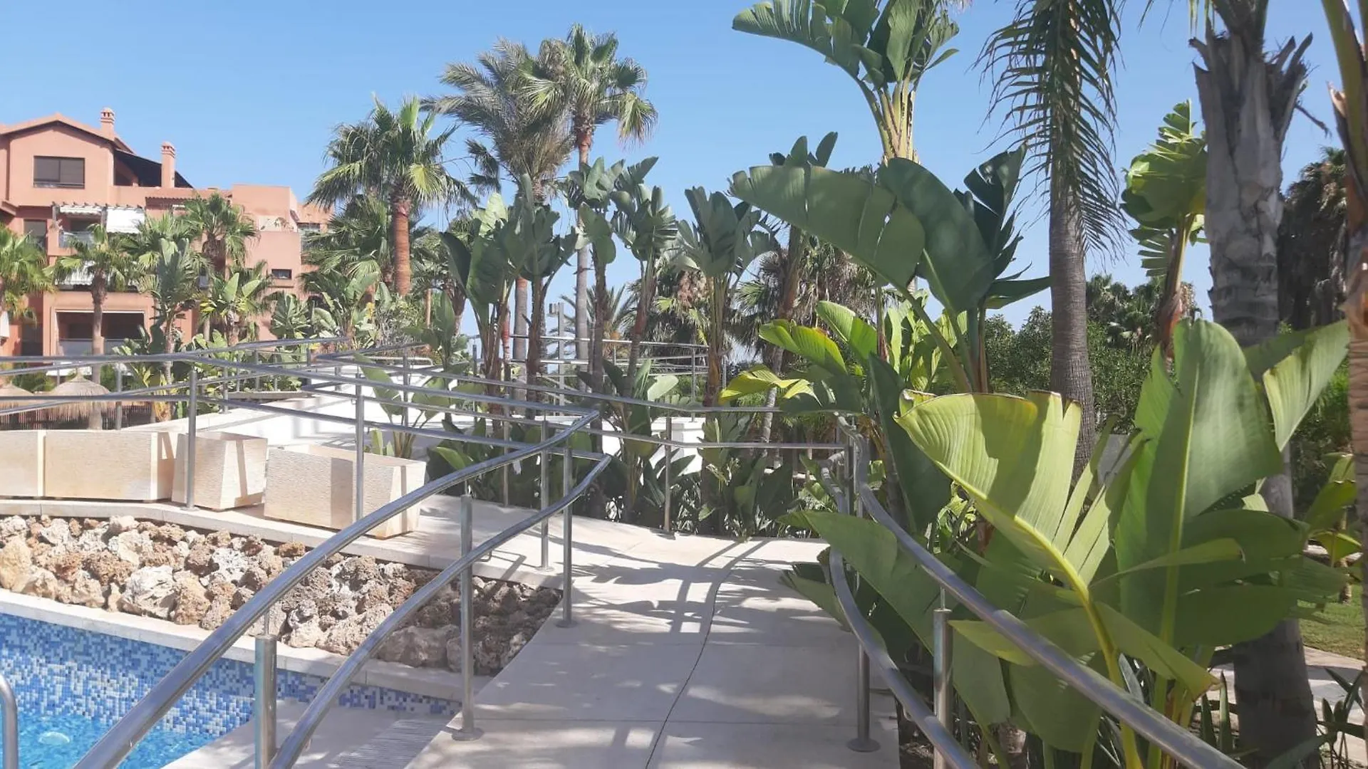מוטריל Costa Tropical Comfortable Apartment Playa Granada ספרד